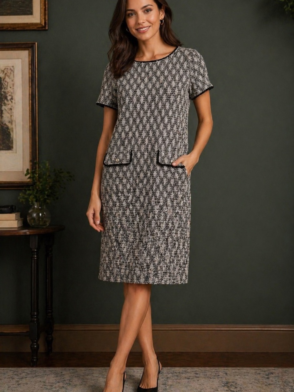 NWT Isaac Mizrahi Black and White Bouclé Shift Dress